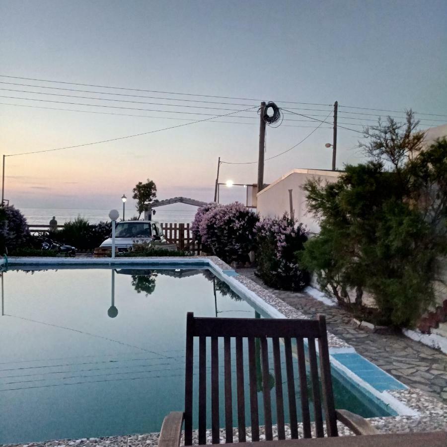 Georgia Seaside Villa Hersonissos  Exteriör bild